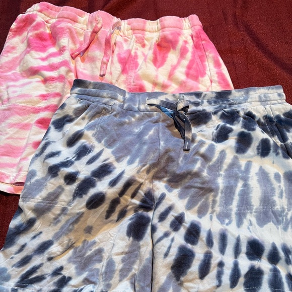 (2) pair Woman’s Tye dyed Shorts L/XL Pink/Blue by June and Delaney - Picture 1 of 5